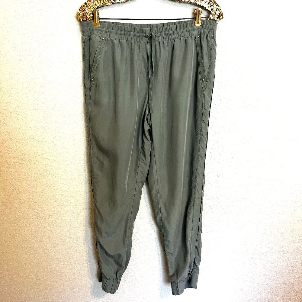 White House Black Market Soft Jogger Pants Women S Embellished Sage Green